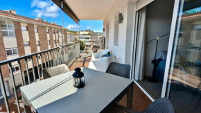 Apartamento completo con terraza y parking